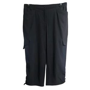 Chicos Zenergy Pants Womens 1 US M 8/10 Black Cargo Pockets Peddle Pusher Casual